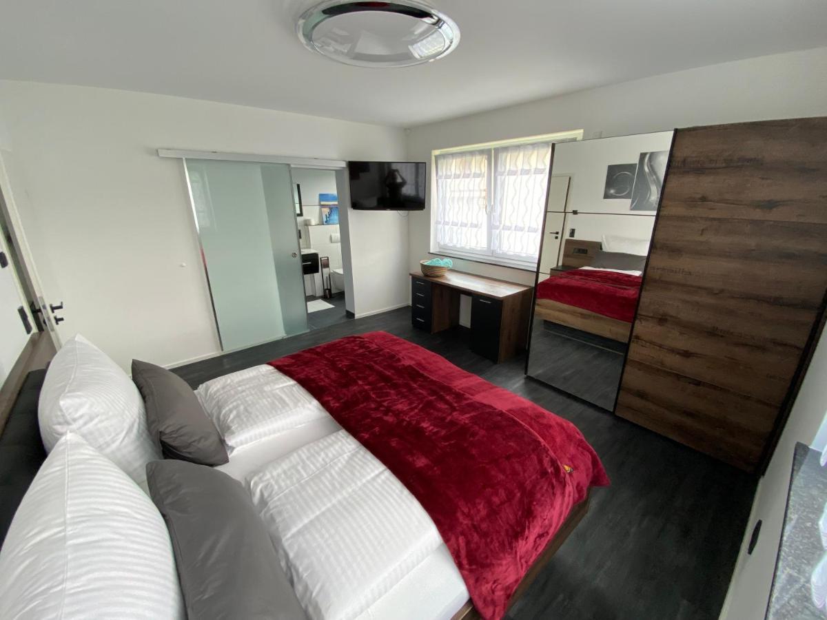 Apartments Saaldorf-Ferienhaus Mit 6 Apartments 45Qm-120Qm Direkt Am Thueringer Meer-Bleilochtalsperre Bad Lobenstein Eksteriør billede