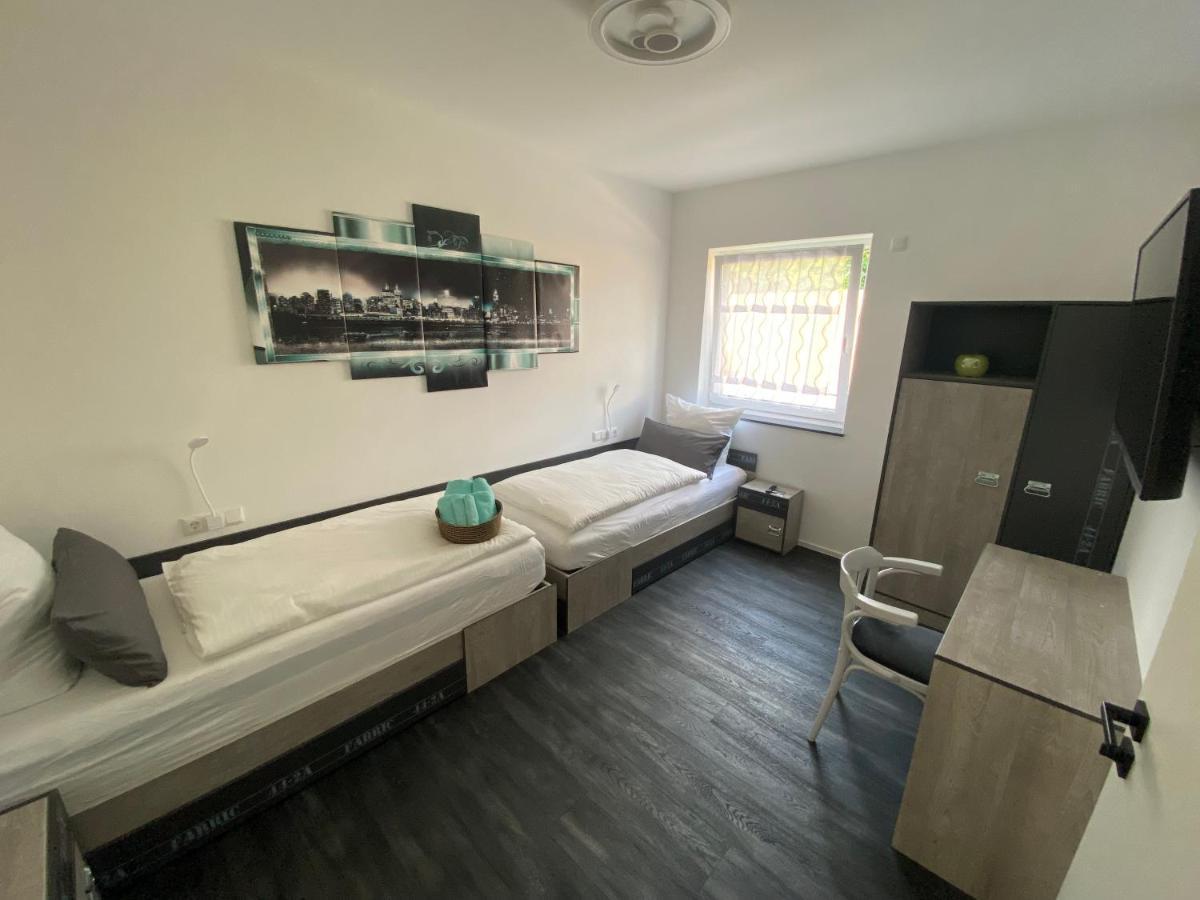 Apartments Saaldorf-Ferienhaus Mit 6 Apartments 45Qm-120Qm Direkt Am Thueringer Meer-Bleilochtalsperre Bad Lobenstein Eksteriør billede