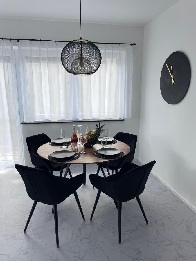 Apartments Saaldorf-Ferienhaus Mit 6 Apartments 45Qm-120Qm Direkt Am Thueringer Meer-Bleilochtalsperre Bad Lobenstein Eksteriør billede
