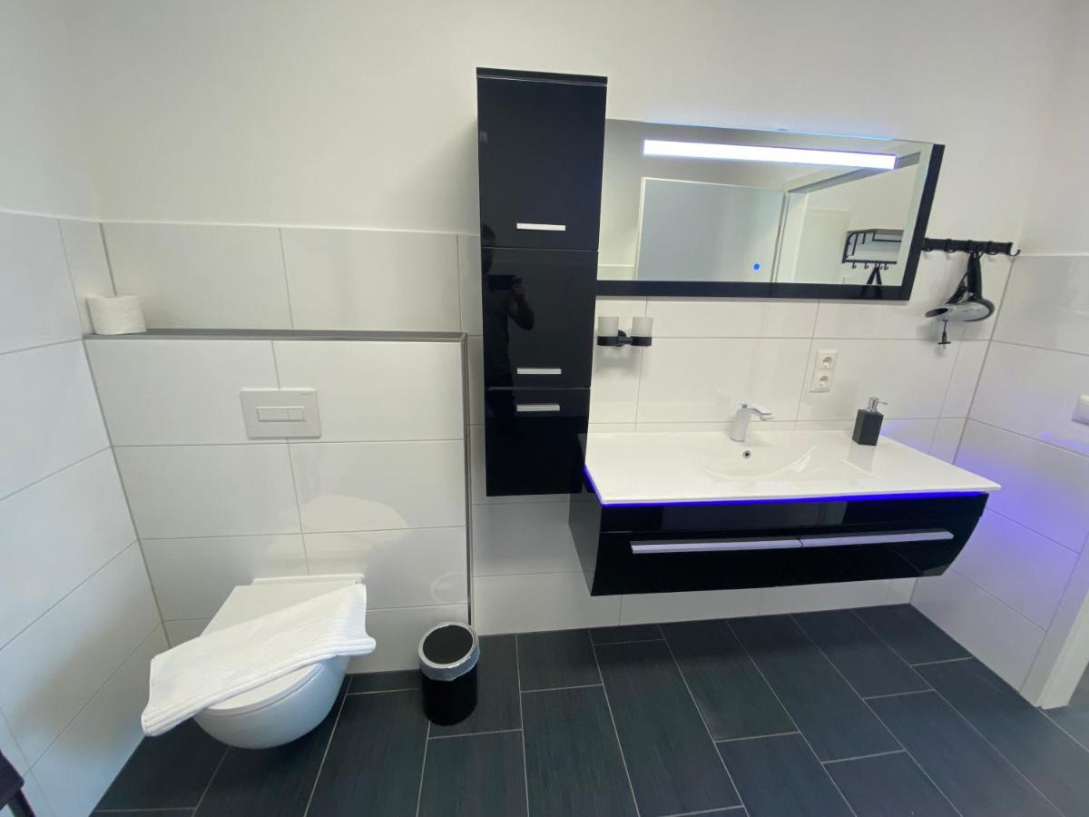 Apartments Saaldorf-Ferienhaus Mit 6 Apartments 45Qm-120Qm Direkt Am Thueringer Meer-Bleilochtalsperre Bad Lobenstein Eksteriør billede